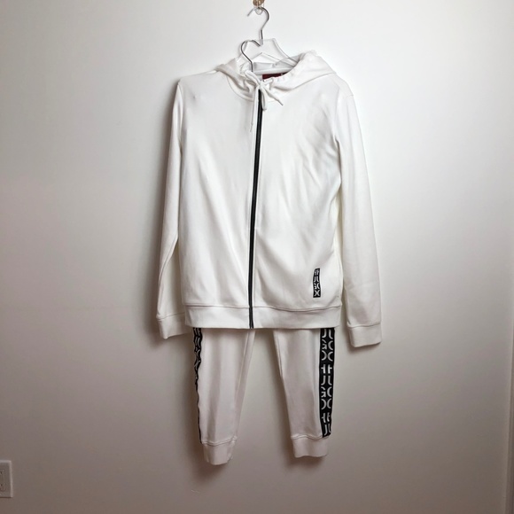 boss sweatsuit